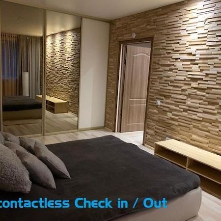 Oak Lounge Lux Apartment Ρίγα Εξωτερικό φωτογραφία